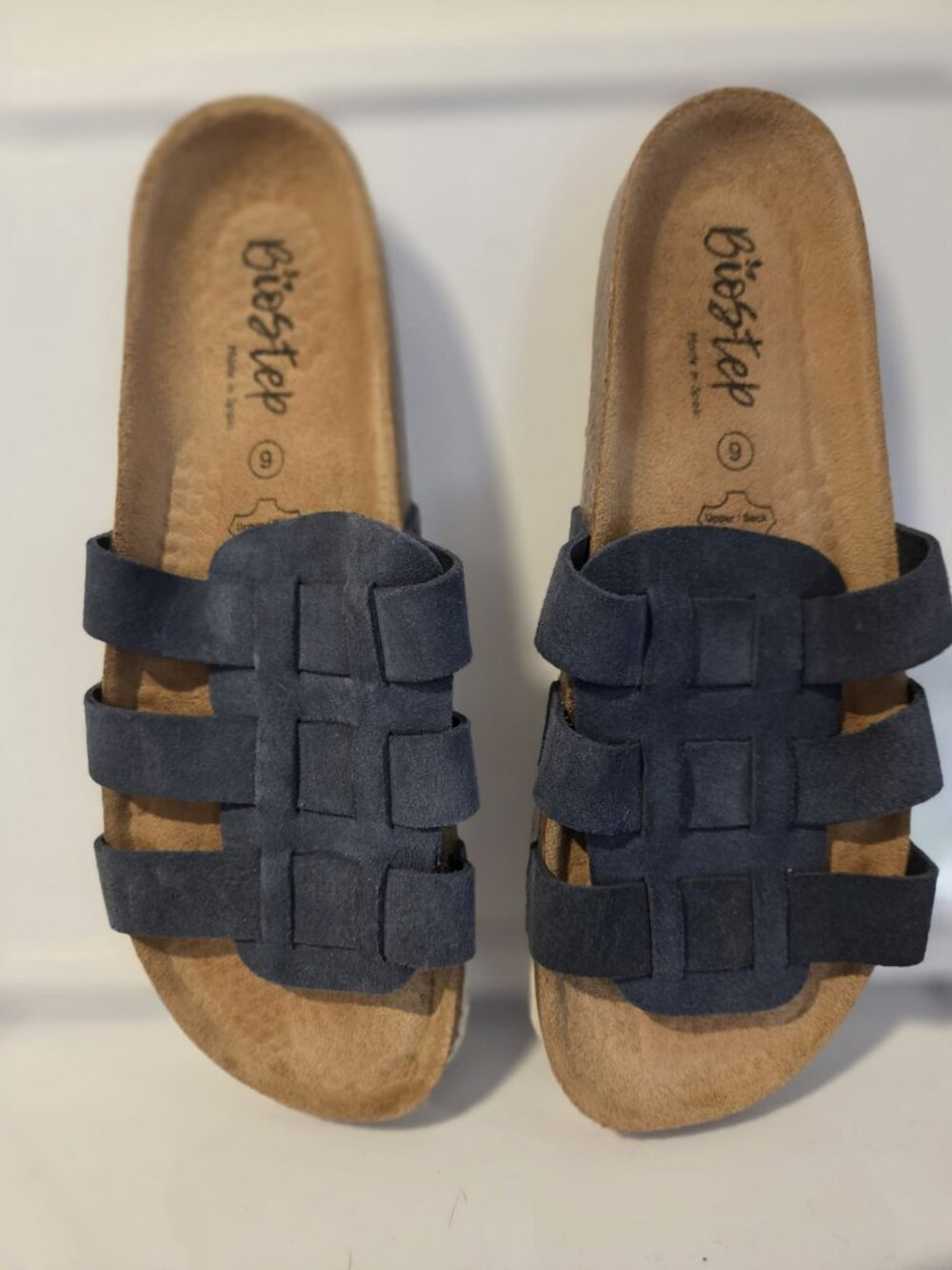 Biostep womens size 9 blue suede sandals